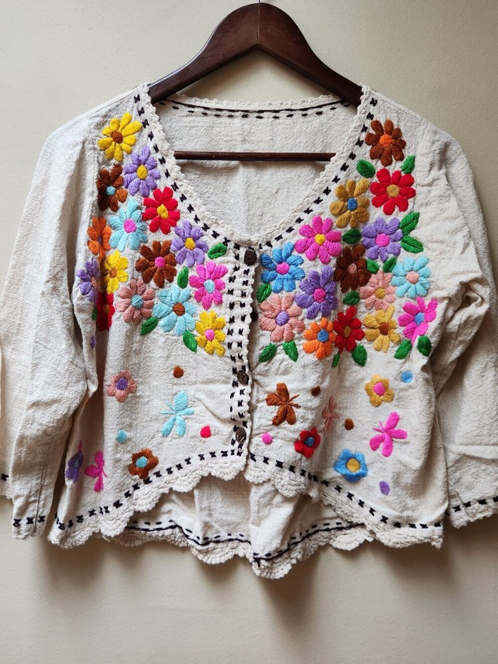 Vintage bohemian embroidered cotton blouse